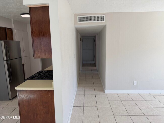 Building Photo - 10429 Persephone Dr
