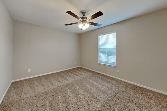 Building Photo - 7906 Buffalo View Ln