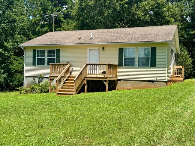 Foto del edificio - 2 Bedroom, 2 Bathroom Home Available in Ca...