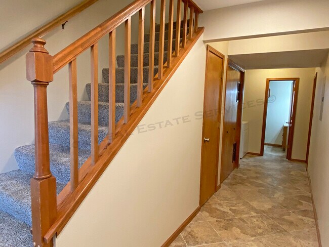 Foto del edificio - 1410 Anthony Michael Dr