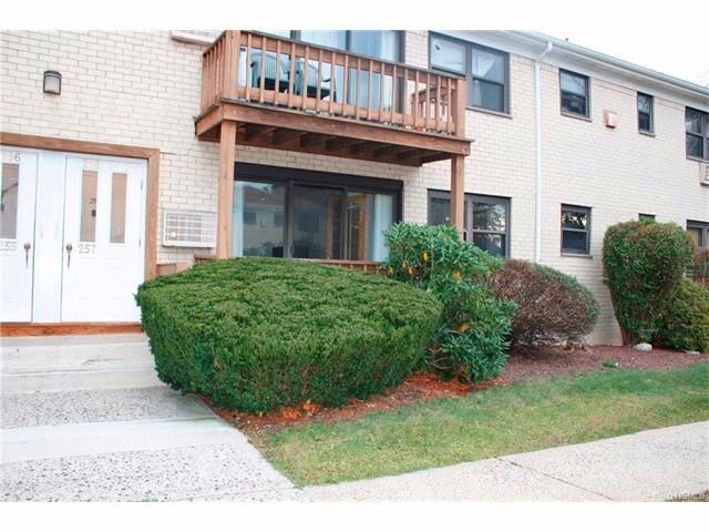 Primary Photo - 257 Sneden Pl W