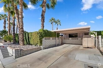 Building Photo - 73182 Palm Greens Pkwy