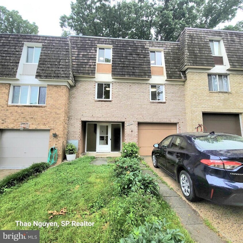 Foto principal - 10534 Cambridge Ct