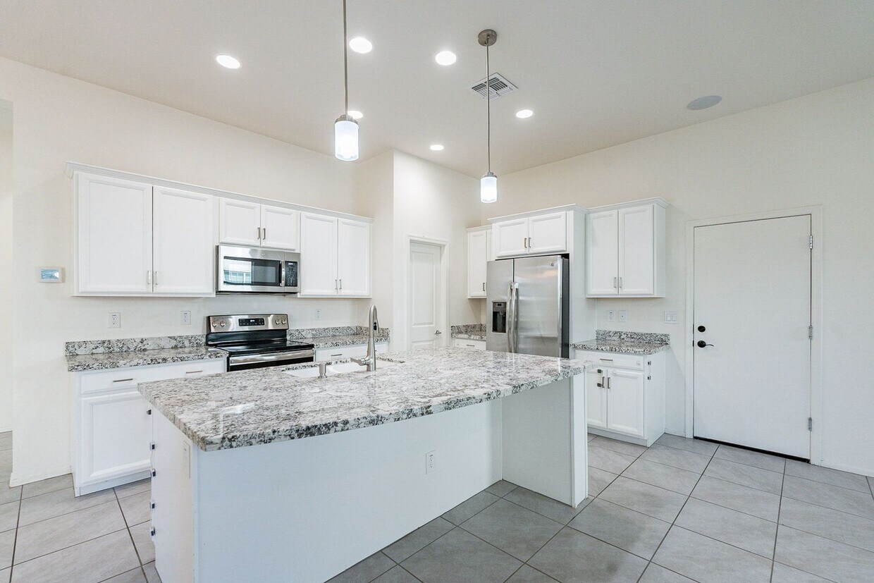 Primary Photo - Four bedrooms - Great Location!