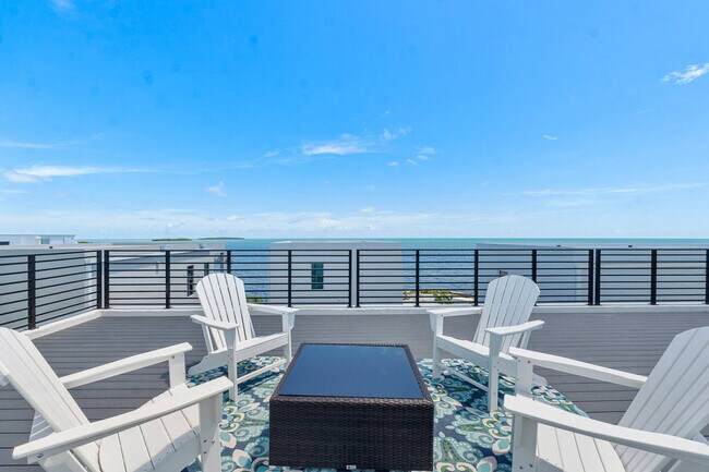 Foto del edificio - 99 Seaside Ave