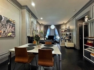 Building Photo - 15 E Springfield St