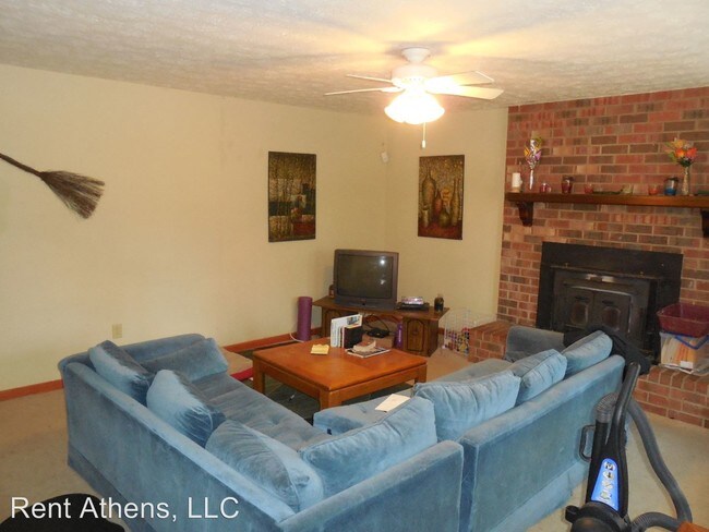 Building Photo - 3 br, 2 bath House - 230 Ansley Drive