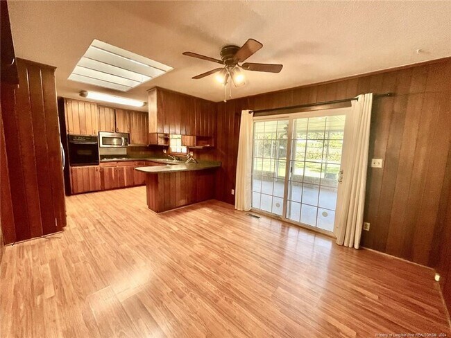 Foto del edificio - 509 Lancaster Rd