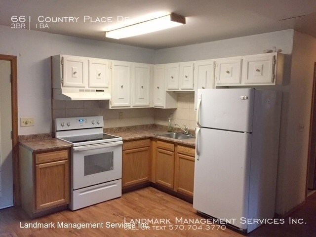 Building Photo - 661 Country Pl Dr