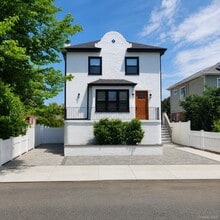 Building Photo - 361 E Olive St