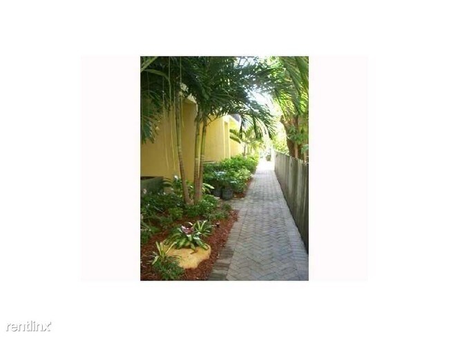 Foto del edificio - 2919 Coconut Ave