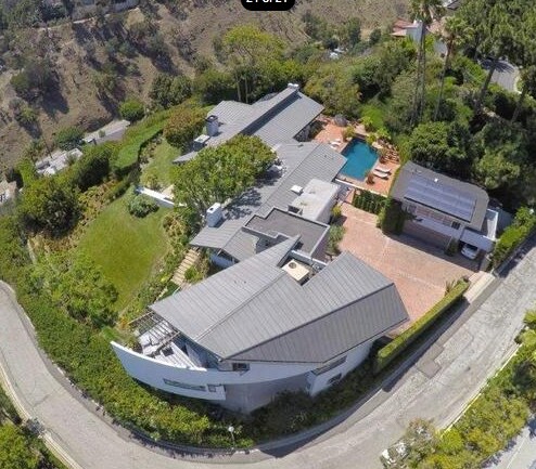 Foto del edificio - 1375 Summitridge Place