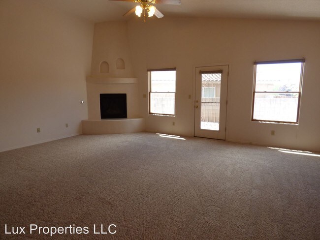 Building Photo - 4705 Eyota Dr NW
