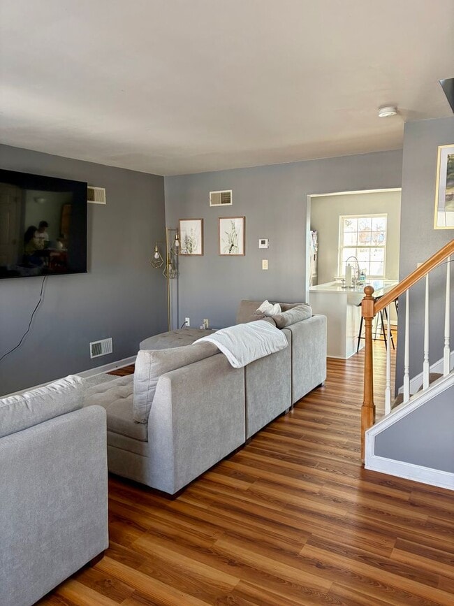 Foto del edificio - Updated 2 Bed 2 Bath Townhouse in Marietta