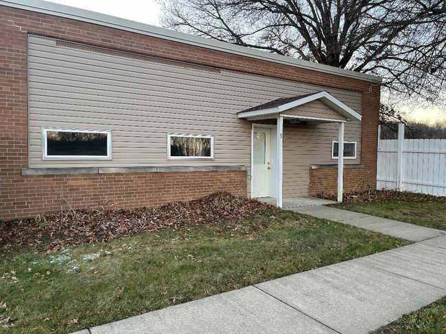 Building Photo - 1260 Cherrytree Rd
