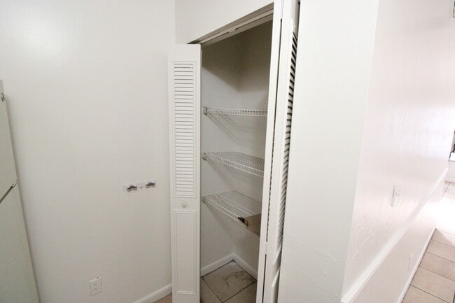 Foto del edificio - 6101 NW 23rd Terrace