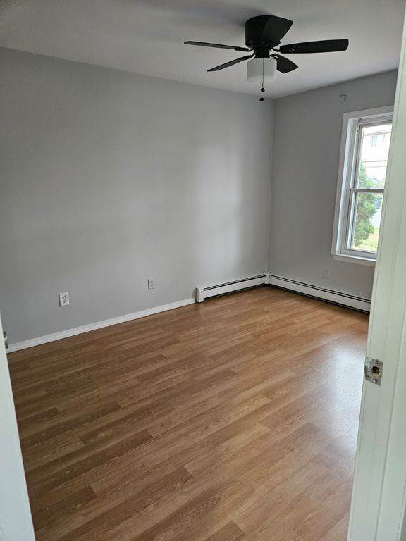 Foto del edificio - 3 Dougbeth Dr