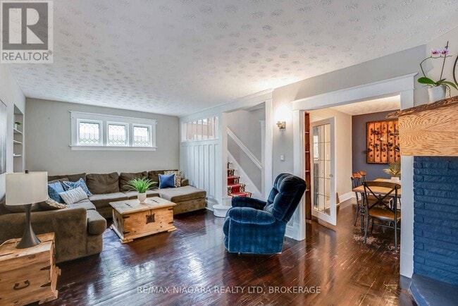 Building Photo - 5078 Armoury St