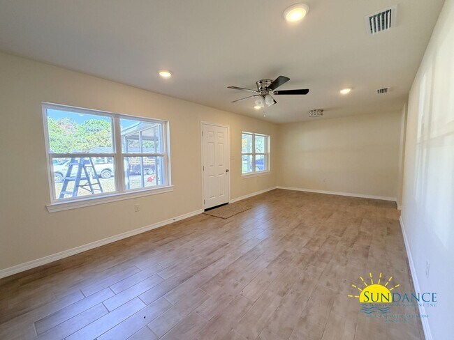 Foto del edificio - Renovated 3 Bedroom Home in Fort Walton Beach!
