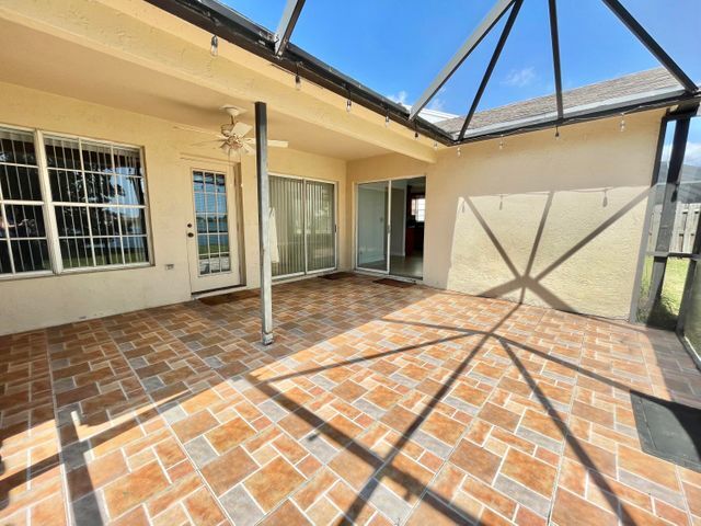 Foto del edificio - 12910 Elmford Ln