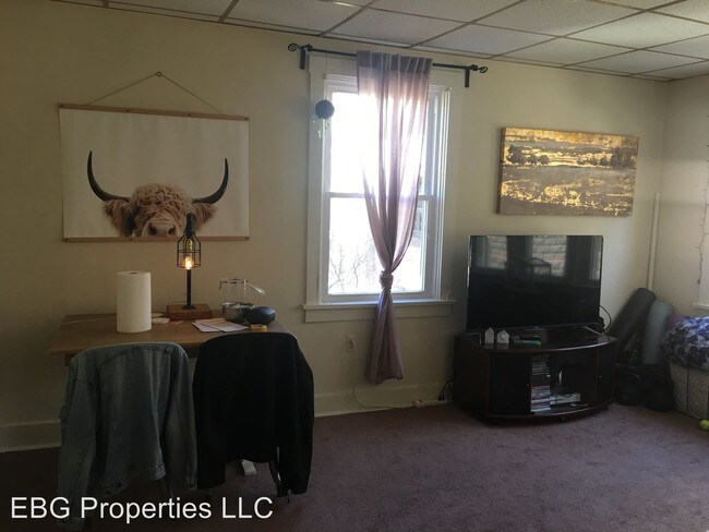 Building Photo - 1661 Belasco Ave