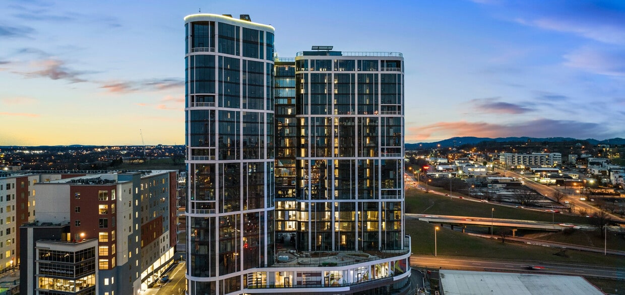 Albion in the Gulch Apartments in Nashville, TN