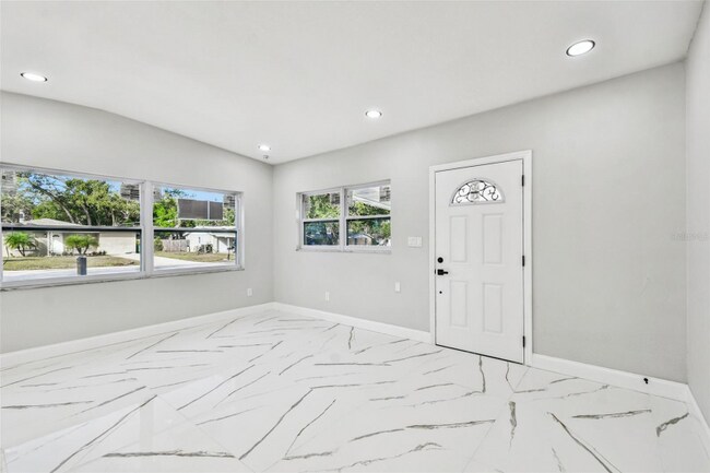 Building Photo - 6501 Julie St