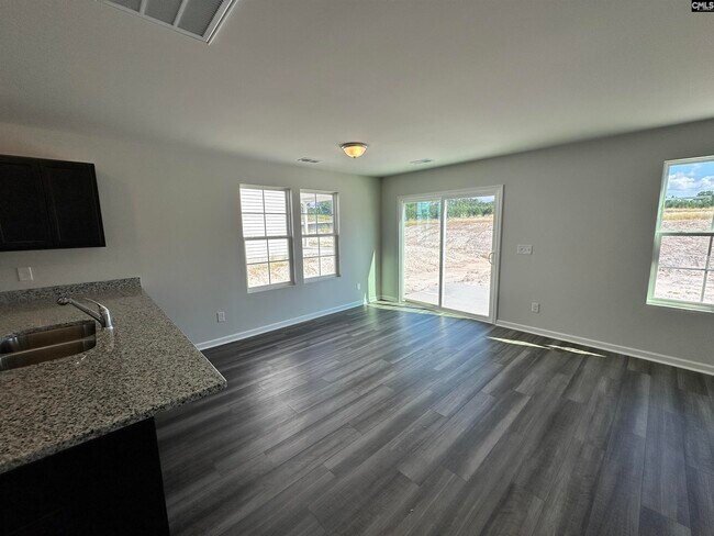 Foto del edificio - 316 Hardwick Dr