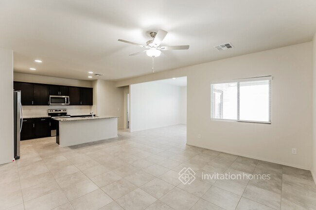Building Photo - 25300 W Chipman Rd