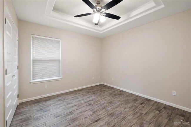 Foto del edificio - 9 Summerland Ln