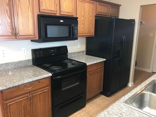 Building Photo - 3155-3157 Karen Street