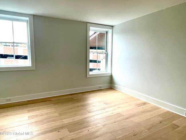 Foto del edificio - 423 Broadway