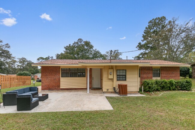 Foto del edificio - 2003 Roebuck St