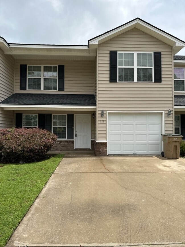 121 Aubrey Trail, Richmond Hill, GA 31324 House Rental in Richmond