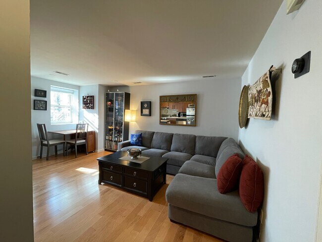 Foto del edificio - 1755 Willard St NW