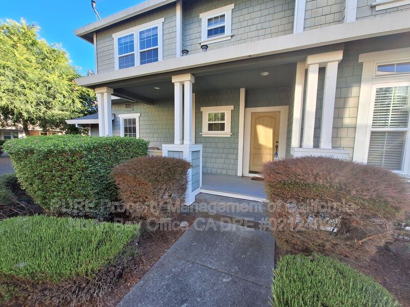 Foto principal - 409 Matteri Cir