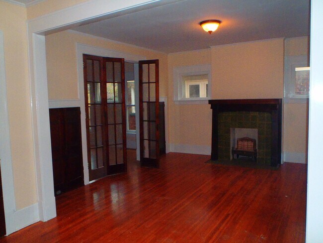 Foto del edificio - 926-928 W 6th St