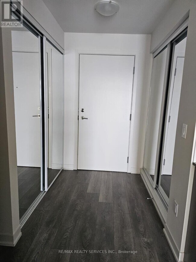 Building Photo - 58 Sky Harbour Dr