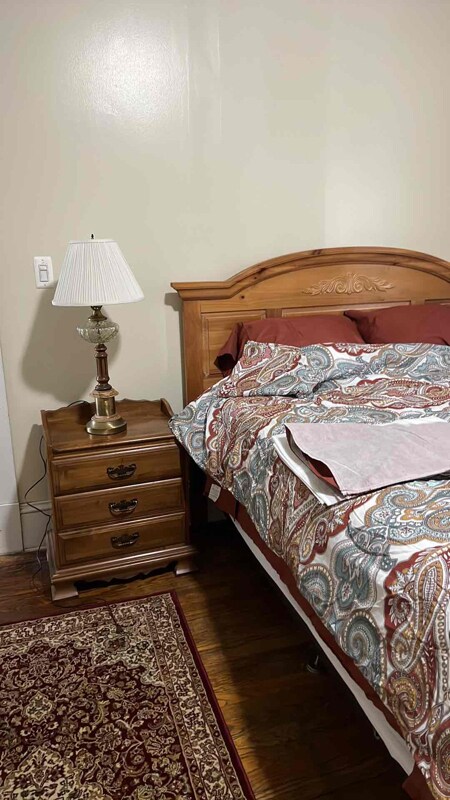Foto principal - 64-66 Knollwood St