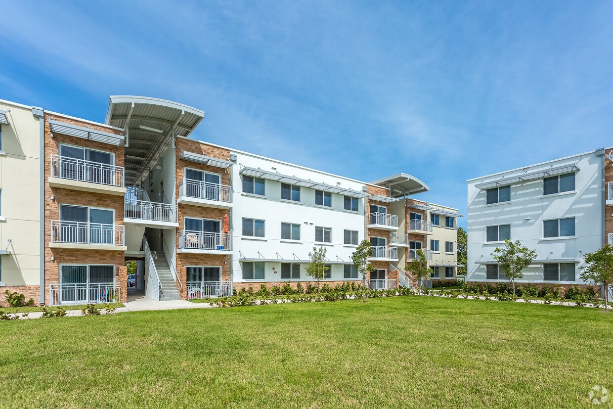 Princeton Groves Apartments Princeton, FL