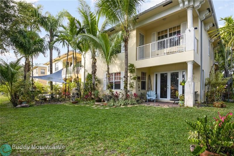 Primary Photo - 1338 SW 4th Ct