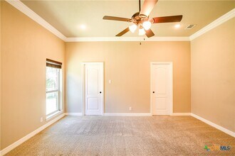 Building Photo - 2527 Leatherwood Dr