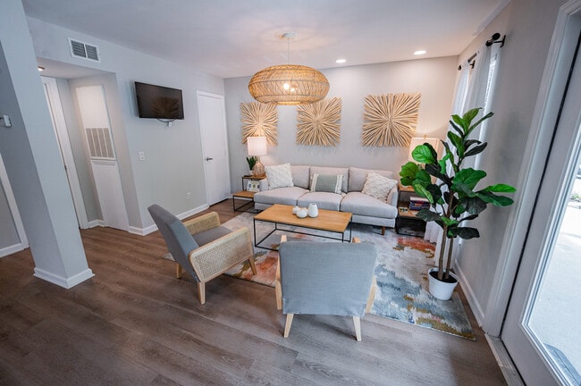 Photo - Hawthorne Commons Apartments