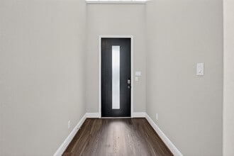 Building Photo - 3123 Lantana Trl