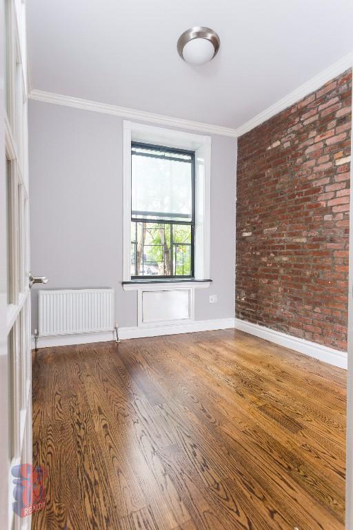 Foto del edificio - 47 1/2  E 1st Street (2nd & 1st Ave), #4R