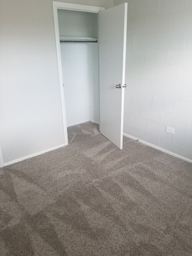 Interior Photo - Village Park Apartments, LLC