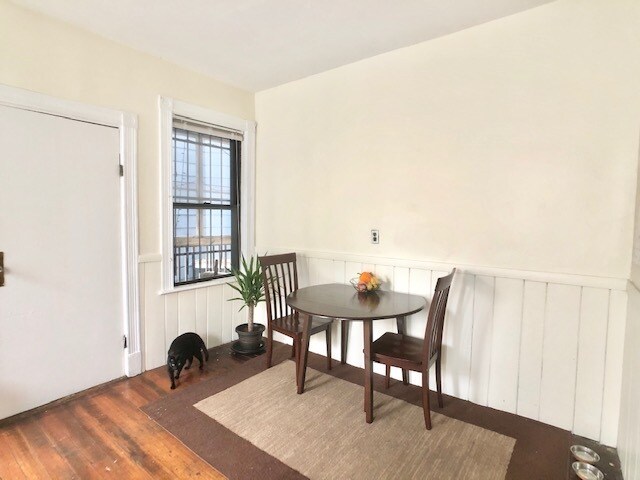 Foto del edificio - 165 Chestnut Ave