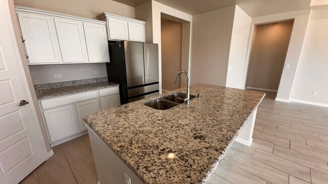 Foto del edificio - 4902 Arabela Dr