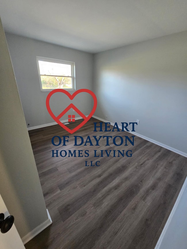 Photo - 107-107 Gloria Ave Apartment