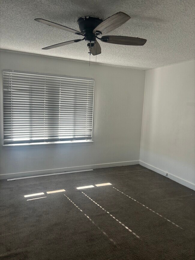 Photo - 739 E 91st St House